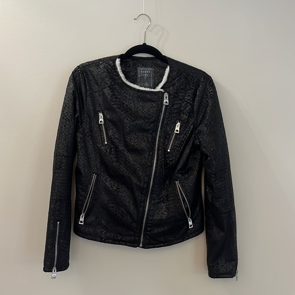Guess Jacket - Perfect Condition - Size M - Fall Jacket - Picture 3 of 5
